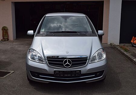 Mercedes-Benz A 160 ELEGANCE BlueEFFICIENCY ELEGANCE