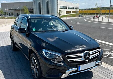 Mercedes-Benz GLC 250 4MATIC aus Erstbesitz