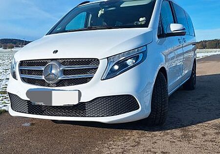 Mercedes-Benz V 220 d lang -