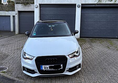 Audi A1 1.4 TFSI S line Sportback S line