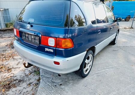 Toyota Picnic 2.0 Automatik / Klima