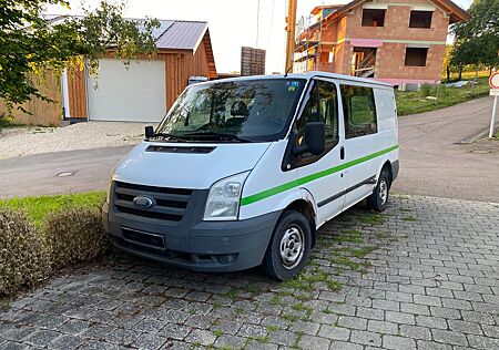 Ford Transit für Bastler