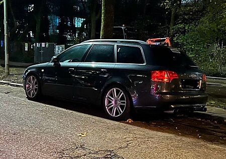 Audi A4 2.0 T FSI quattro Avant