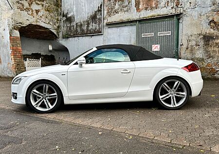 Audi TT gebraucht kaufen Audi TT Coupe/Roadster 2.0 TDI Roadster quattro