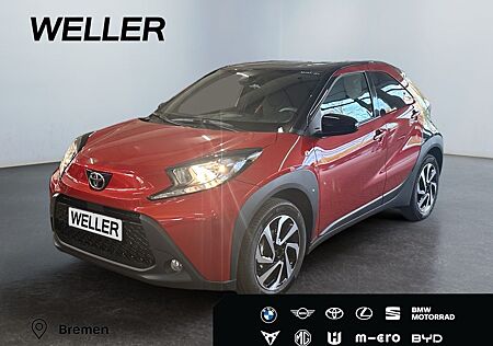 Toyota Aygo (X) Teamplayer *ACC*CarPlay*CAM*SHZ*Bi-Tone*