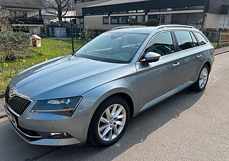 Skoda Superb 2.0 TSI DSG 4x4 Combi bestens gepflegt!