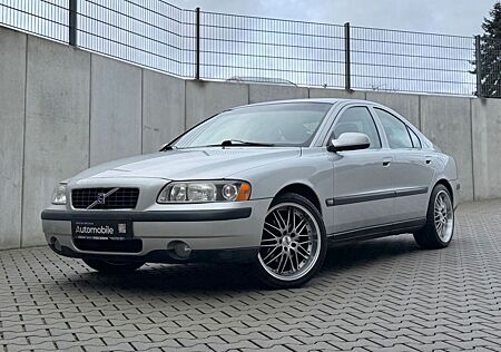 Volvo S60 2.4 Limousine/2xKlima/Teilleder/18Zoll