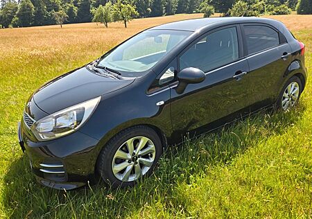 Kia Rio 1.4 Dream Team Edition Dream Team Edition