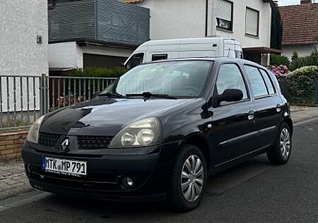 Renault Clio Authentique 1.2 16V Authentique
