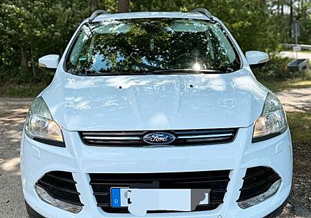 Ford Kuga 2,0 TDCi 4x4 120kW Titanium PowerShift ...