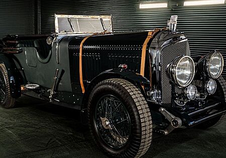 Bentley Speed 8 / 2+2 Tourer