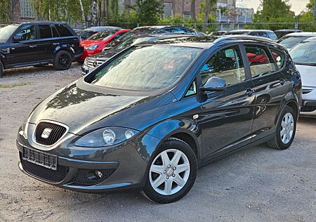 Seat Altea XL 1.6 Stylance/Style*1.Hand*TÜV+ZR neu*