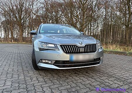 Skoda Superb 2.0 TDI SCR 140kW Style Combi Style