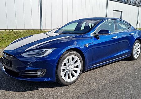 Tesla Model S 75 CCS Premiumsound