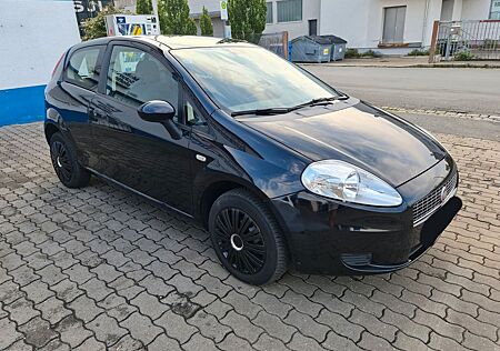 Fiat Grande Punto 1.4 8V Dynamic Tüv