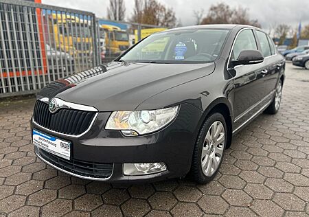 Skoda Superb Elegance *XENON*PDC*AHK*SHZ*