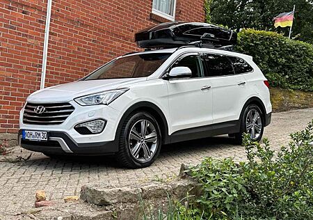 Hyundai Grand Santa Fe 2.2 CRDi Premium 4WD Automati...