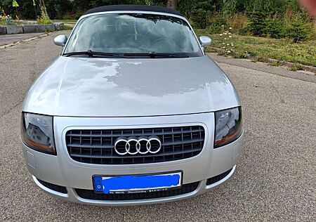 Audi TT Roadster 1.8T 120KW -