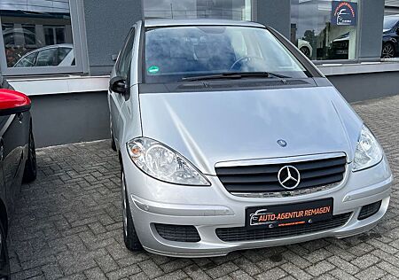 Mercedes-Benz A 200 ELEGANCE Automatik / NAVI /