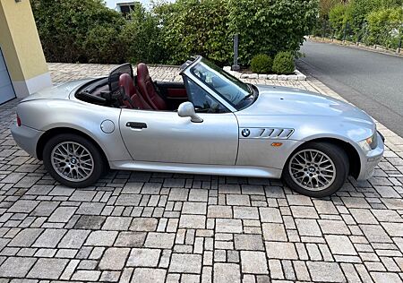 BMW Z3 Roadster 1.8 - neuer TÜV, wenig Rost, TOP