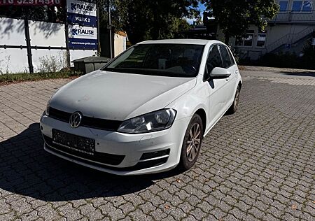VW Golf Volkswagen VII Lim. Comfortline BMT
