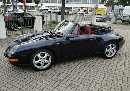 Porsche 993 Carrera Cabriolet 911