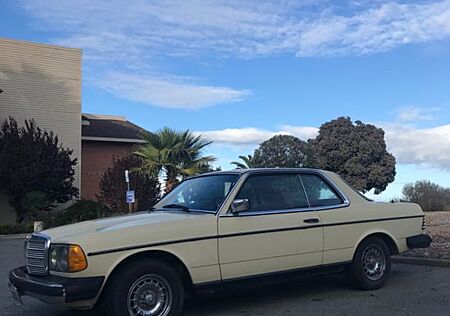 Mercedes-Benz 300 CD Coupe Diesel