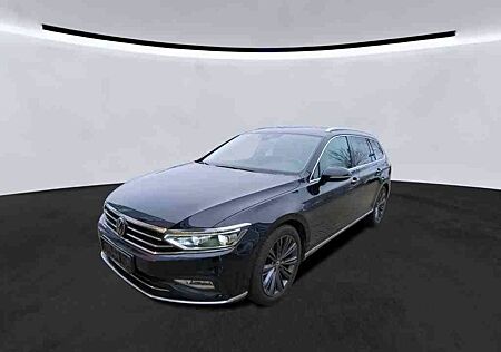 VW Passat Variant Volkswagen Passat Var. Elegance TDi DSG R-Line Sport/EasyOp