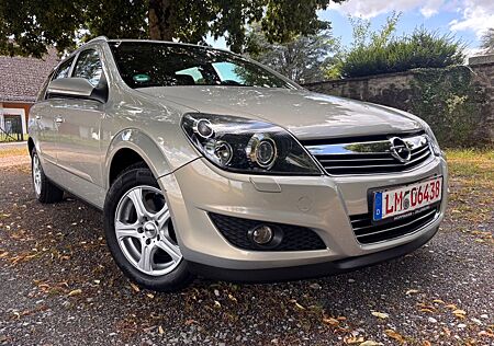Opel Astra TOP Behindertengerecht