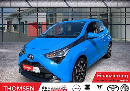 Toyota Aygo (X) AYGO 1.0 x-play club AUT Kam. LM, Servo, Klima