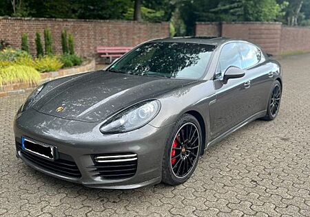 Porsche Panamera GTS *APPROVED*MEMORY*18Wege*LUFTFAHRWER