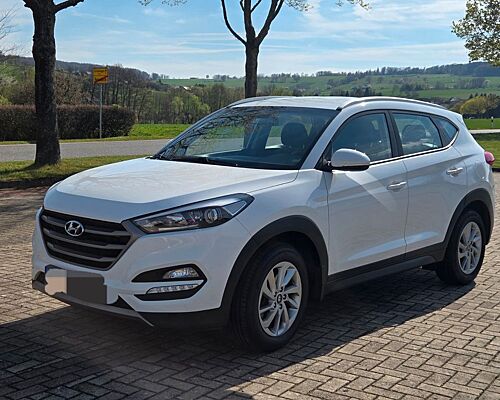 Hyundai TUCSON blue 1.7 CRDi DCT Style 2WD Style