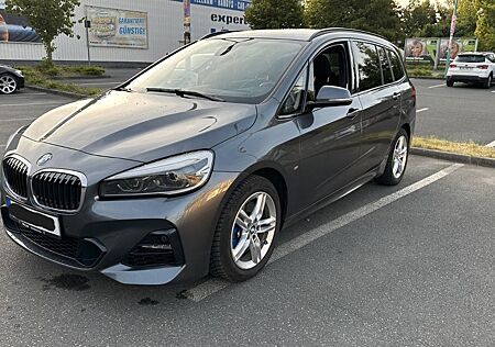BMW 2er 220i Gran Tourer Steptronic M Sport NEU TÜV
