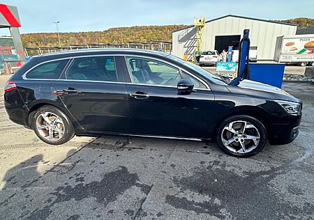 Peugeot 508 gebraucht kaufen Peugeot 508 BlueHDi 180 EAT6 Allure SW Allure