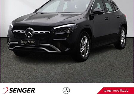 Mercedes-Benz GLA 200 Rückfahrkamera Sitzheizung MBUX-Navi LED