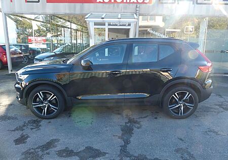 Volvo XC 40 XC40 R Design Recharge Plug-In Hybrid 2WD Auto.