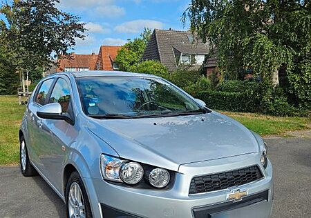 Chevrolet Aveo 1.6 LTZ