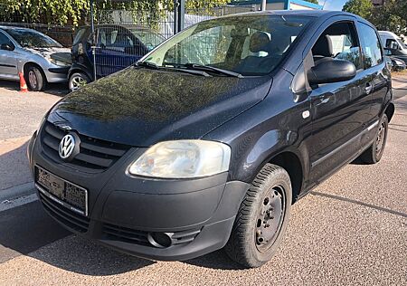 VW Fox Volkswagen Basis 1.4 L Euro 4 KLIMA Tüv Neue