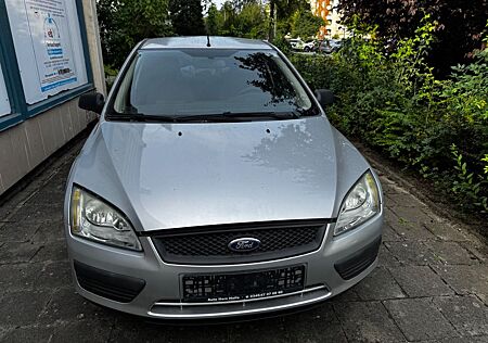 Ford Focus 1,8 Style ohne TÜV