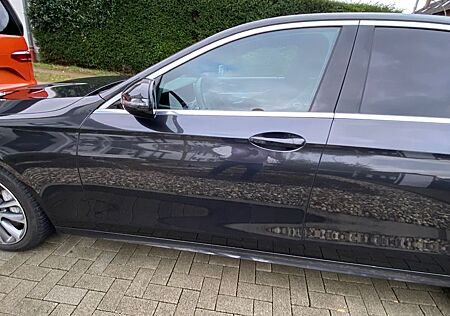 Mercedes-Benz E 300 Autom. -AMG Buisness