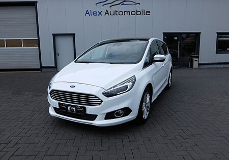 Ford S-Max Titanium 1Hand 7Sitze PANO AHK PDC AHK LED