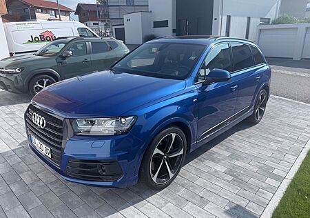 Audi Q7 3.0 TDI quattro tiptronic -