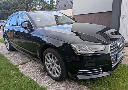 Audi A4 1.4 150PS S tronic Avant-Xenon,Navi,KeylessGo
