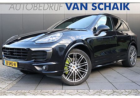 Porsche Cayenne 3.0 S E-Hybrid SPORTCHRONO | PANO | LEDE