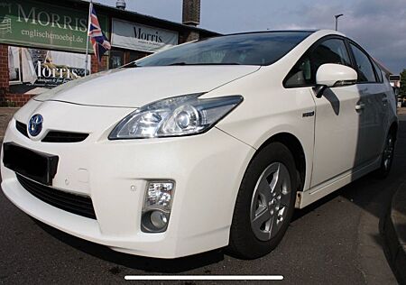 Toyota Prius 1.8-l-VVT-i Life Life