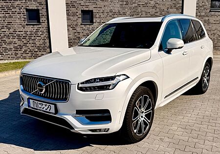 Volvo XC 90 XC90 D5 AWD Geartronic Inscription Sthz 360 AHK