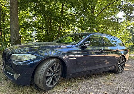 BMW 530d xDrive Touring