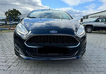 Ford Fiesta 1,5 TDCi S/S Titanium Sitzheizung Tüv Neu