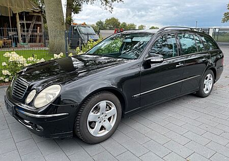 Mercedes-Benz E 200 KOMPRESSOR T AVANTGARDE S-Dach Sitzheiz.