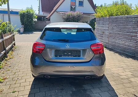 Mercedes-Benz A 180 -